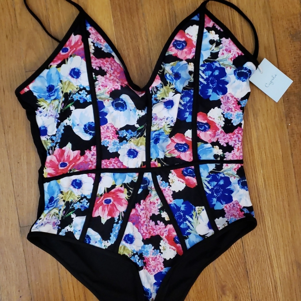 Cupshe One Piece Swimsuit